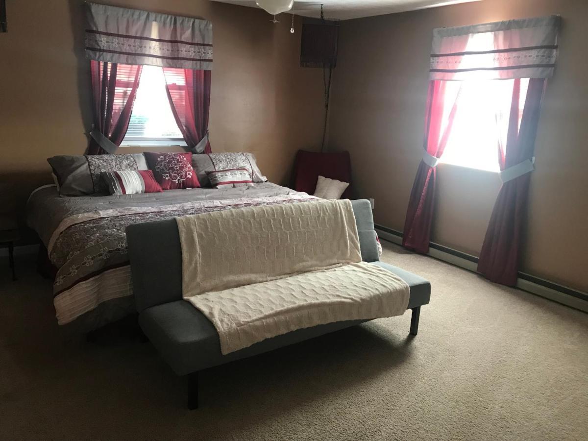Lakeshore Retreat Bed and Breakfast Richmond Exteriör bild
